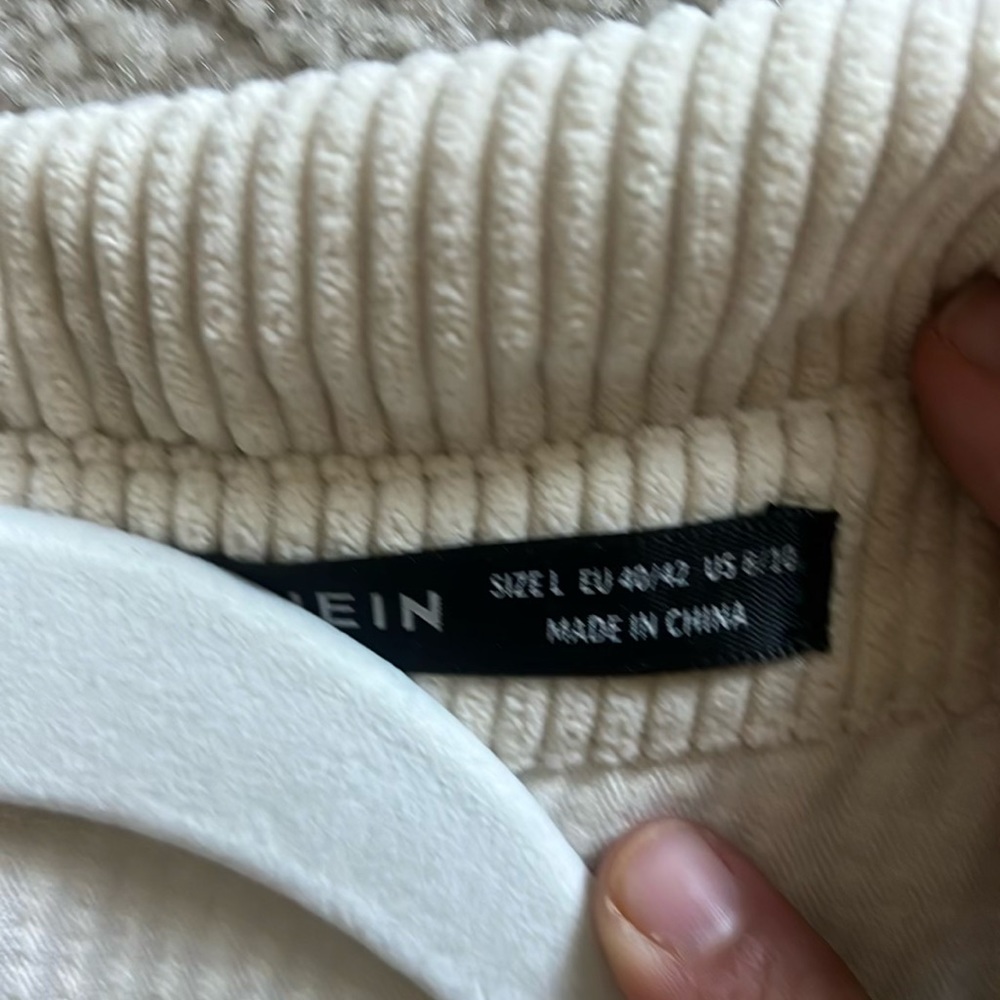 Cream jacket - Picture 2 of 2